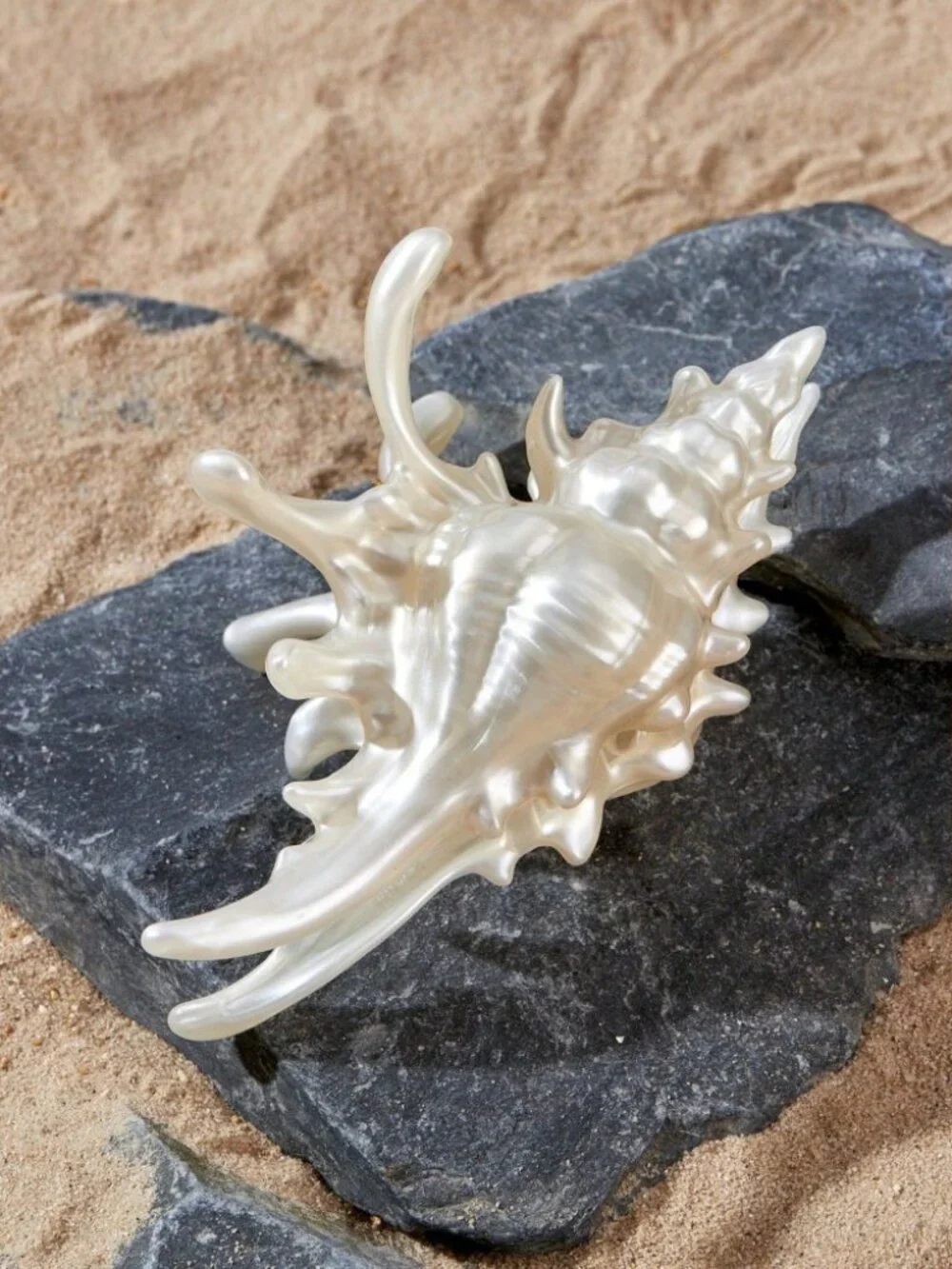 Cream Pearlescent Seashell Hair Claw Clip